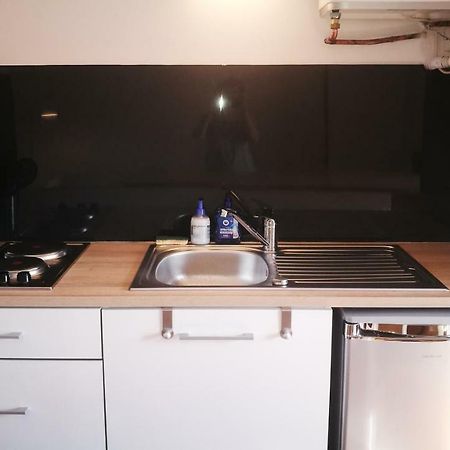 Studio Avec Balcon Au Pied Du Rocher D'Aiguilhe Apartment Le Puy-en-Velay Luaran gambar